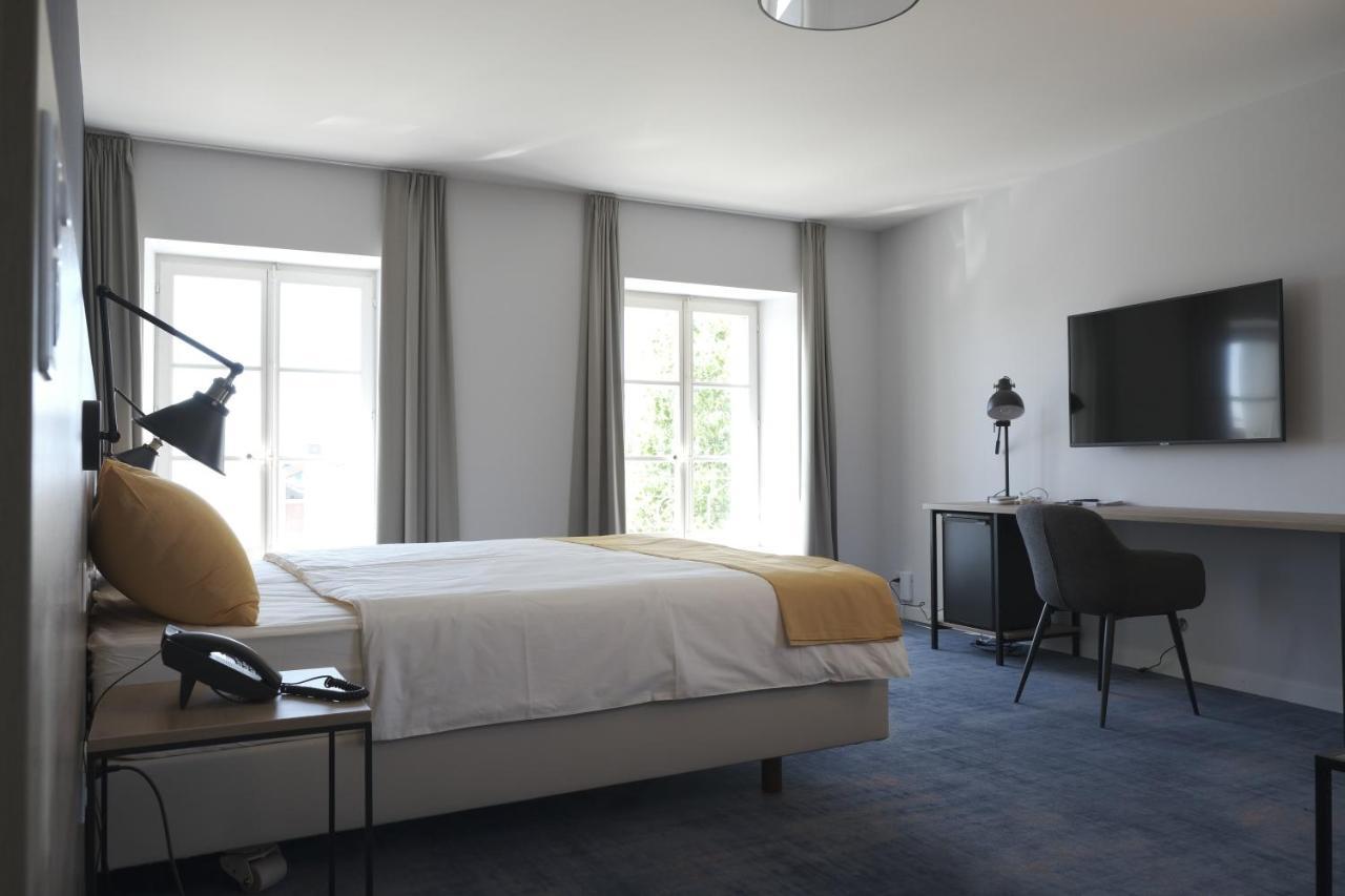 Boutique Hotel De L'Ecu Vaudois Begnins Dış mekan fotoğraf