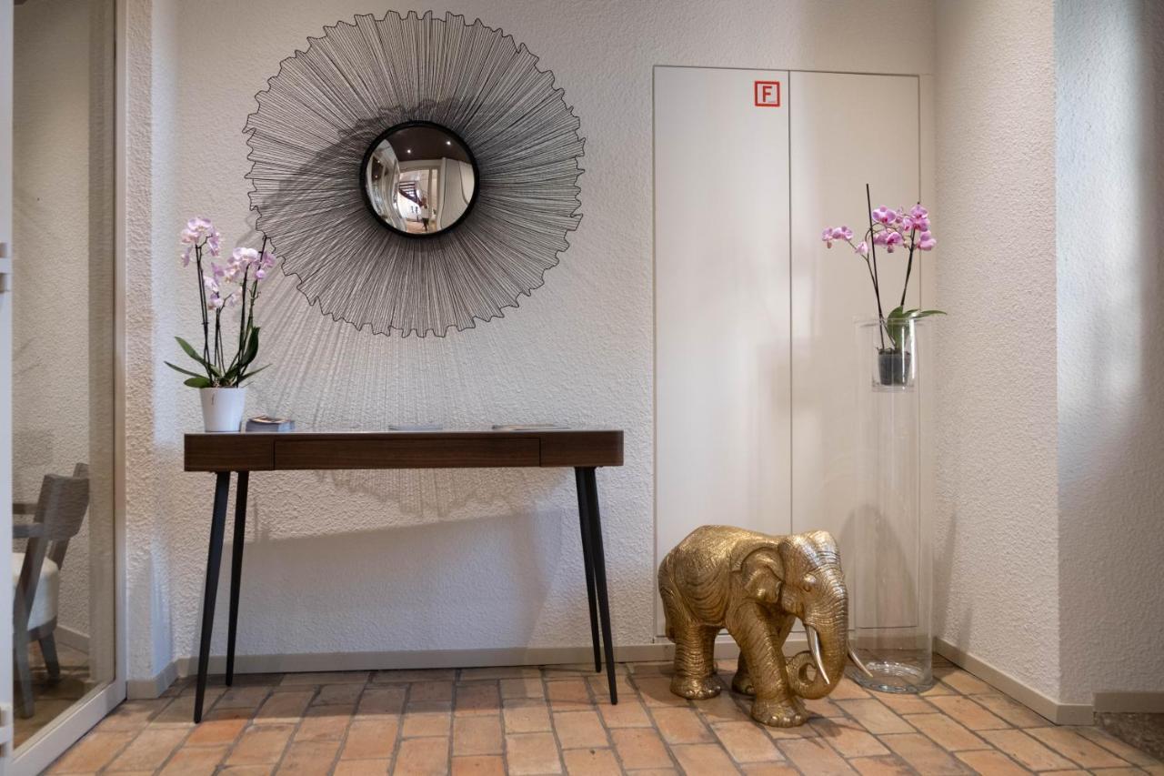 Boutique Hotel De L'Ecu Vaudois Begnins Dış mekan fotoğraf